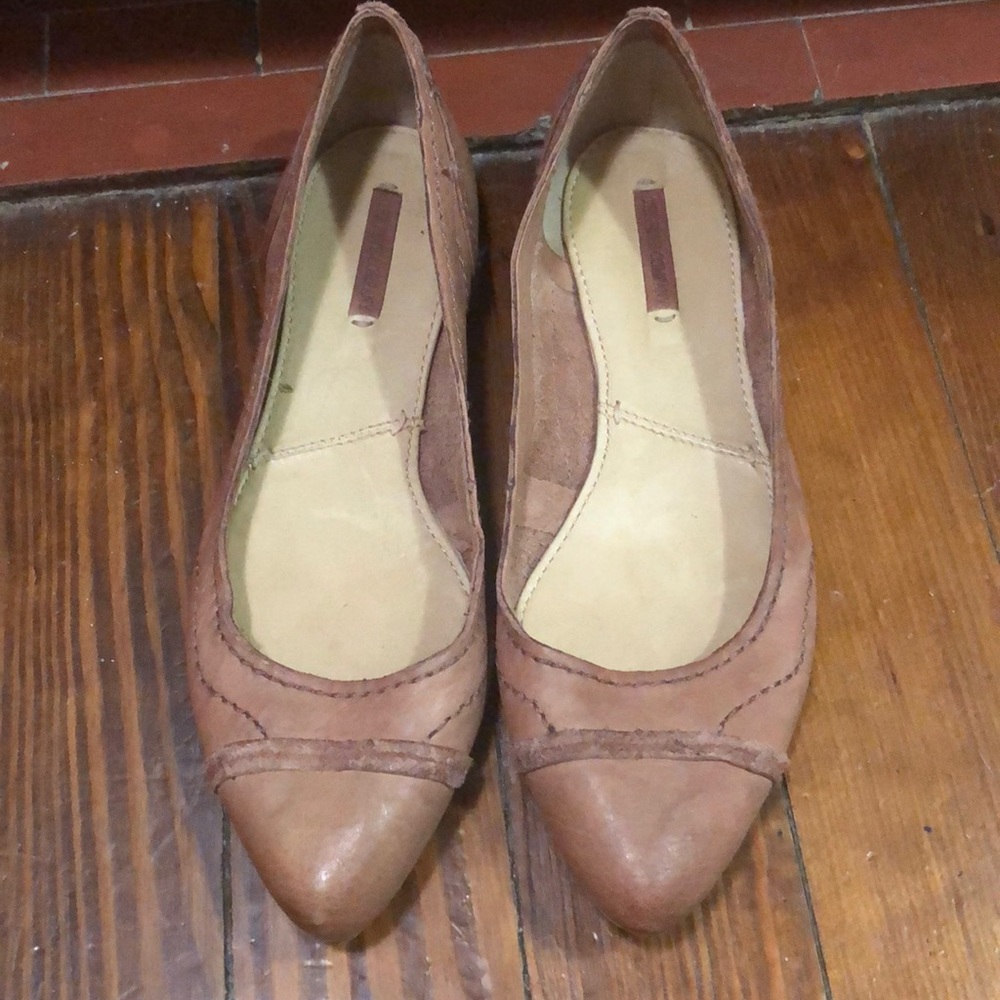 Frye Flats - image 1